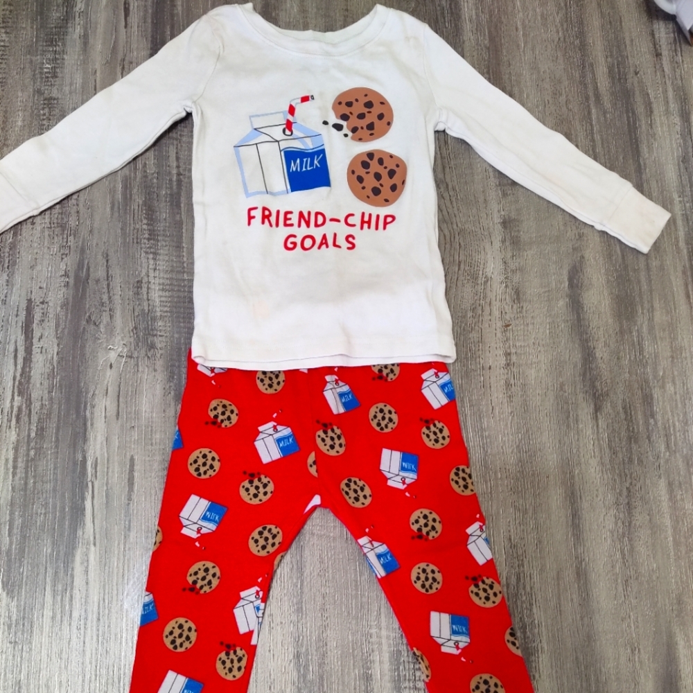 Old Navy Cookies and Milk Pajama Set